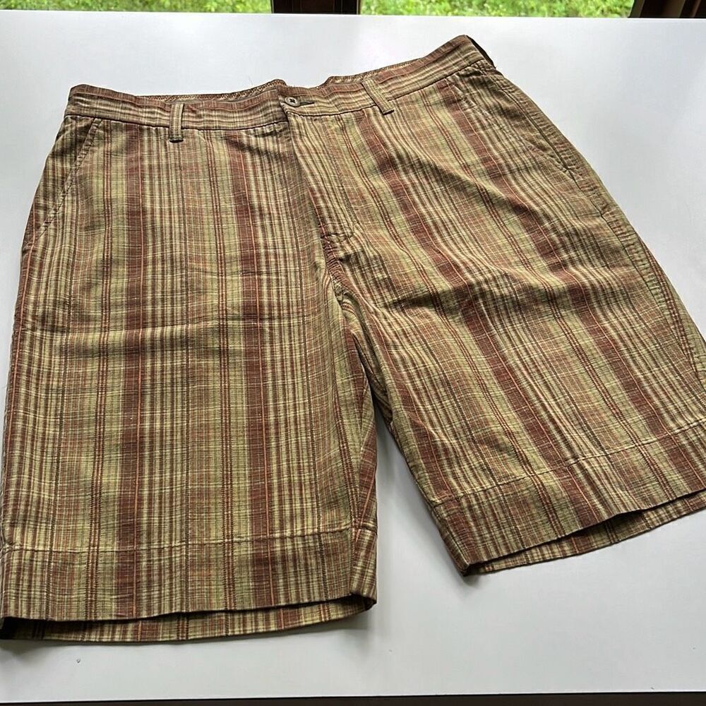 Tommy Bahama Relax Cotton/Linen Baggy Shorts Mens 36x10